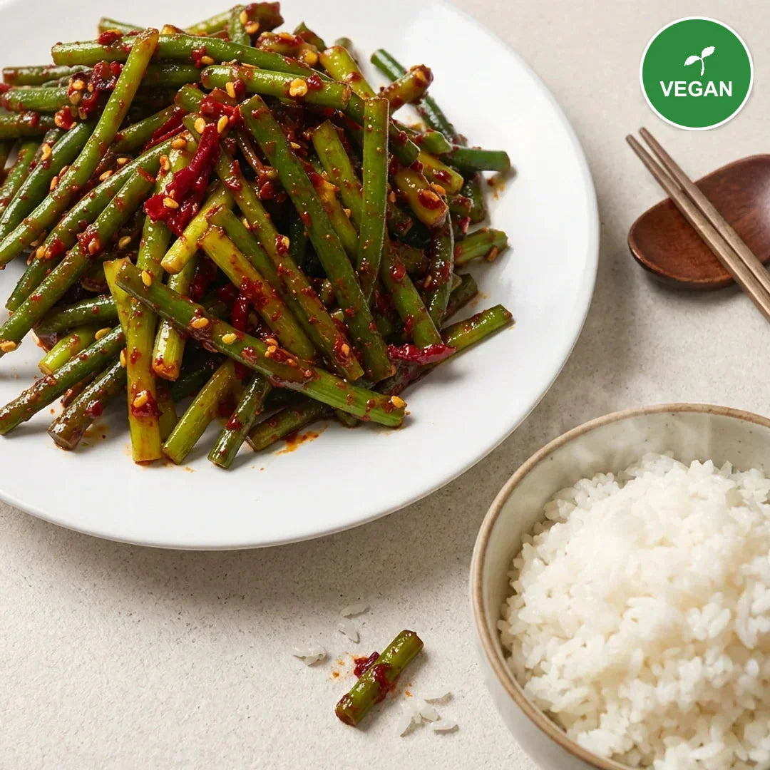 Hansung Seasoned Garlic Scapes 200g - Frozen (Small Pack) - Vegan