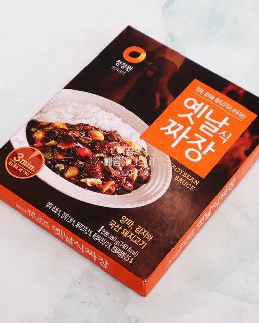 Chungjeongwon Old-Style Jjajang 180g - DotAsia