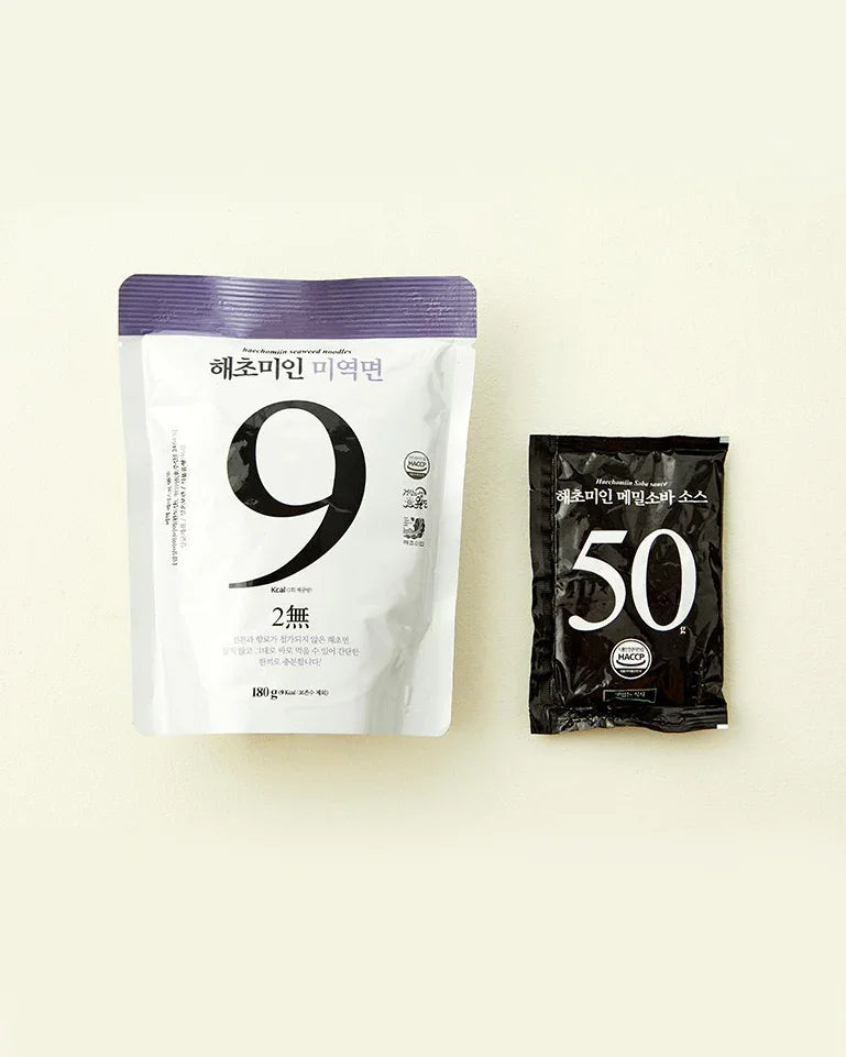 Haecho Miin Seaweed Noodles 180g 1 - DotAsia