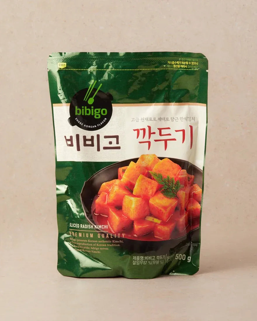 Bibigo Cubed Radish Kimchi (Kkakdugi) 500g - DotAsia