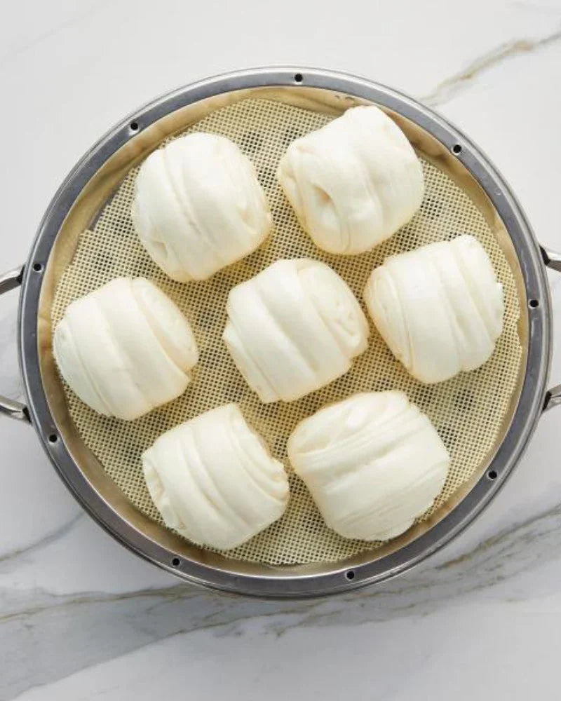 Cheonggaram Hwagwon Flower Bread 530g - Frozen - DotAsia