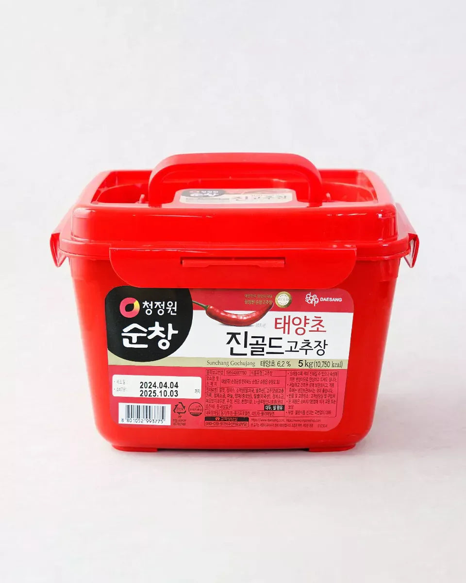 Chungjungone Sunchang Sun-Dried Pepper Premium Gold Gochujang 5kg - DotAsia