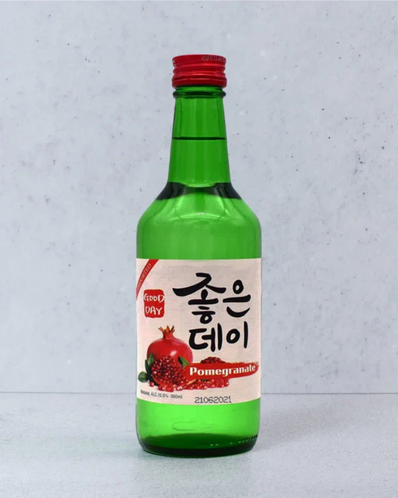 Muhak Joeun Day Soju Pomegranate Alc.13.5% 350ml - DotAsia