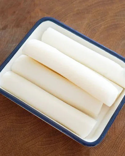 Traditional Thick Tteokbokki Rice Cakes 1kg - Refrigerated - DotAsia