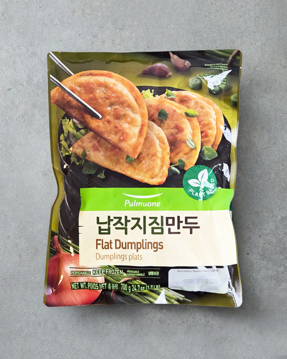 풀무원 납작지짐만두 700g - 냉동 - DotAsia :: 유럽 최대 아시아 식품 온라인몰 | 한국 K-Food ·일본·중국 식품 전문
