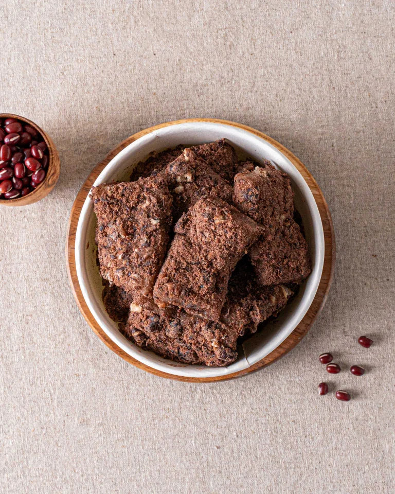 Traditional Red Bean Sirutteok 1 - DotAsia