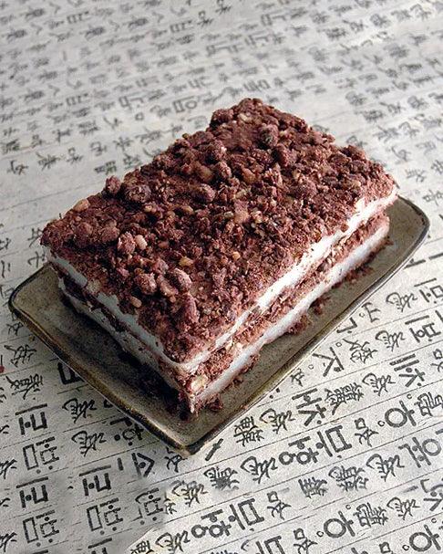Traditional Red Bean Sirutteok 2 - DotAsia