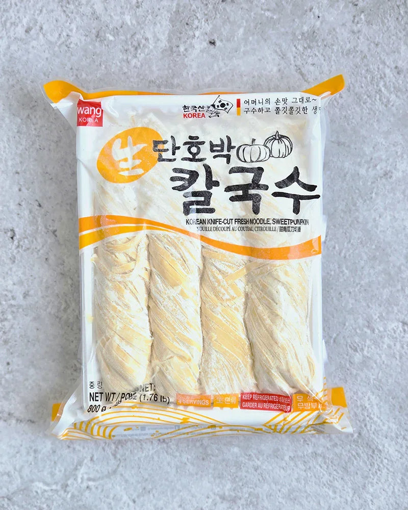 Wang Sweet Pumpkin Fresh Kalguksu 800g - Frozen - DotAsia